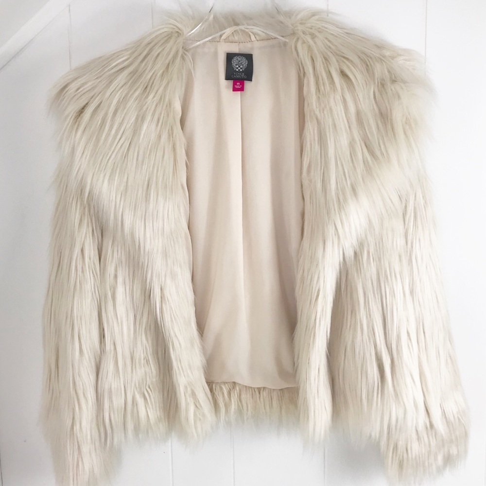 ❌SOLD❌VINCE CAMUTO Shaggy Faux Fox Fur Coat Jacket - Picture 13 of 16